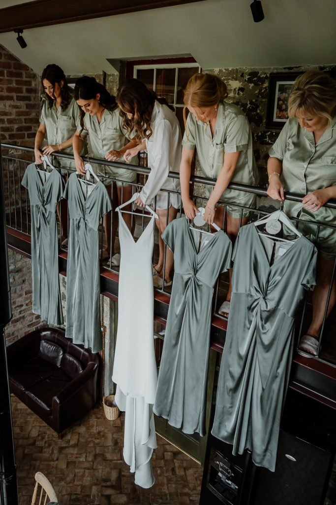 lime park wedding photo, lime park wedding photography, wedding photo lime park, Lime Park, hanging wedding dress