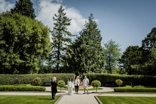 wedding photos at the Magheramorne estate